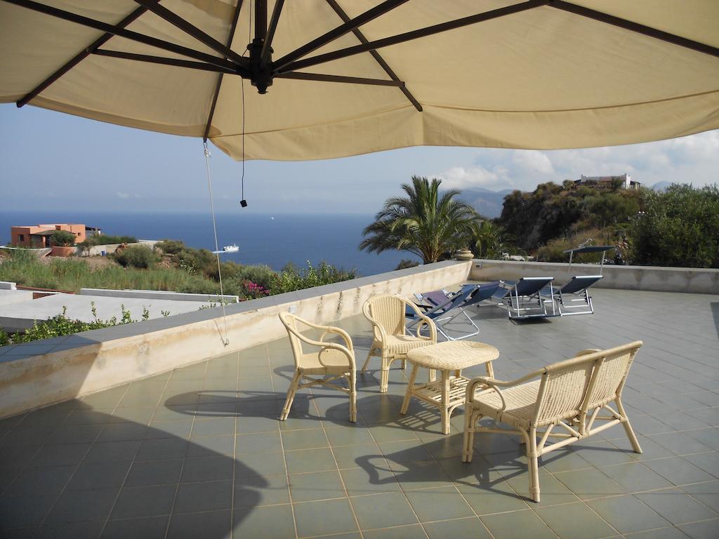 Case Vacanze Margherita ลีปารี ภายนอก รูปภาพ