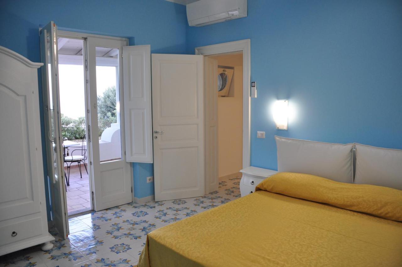 Case Vacanze Margherita ลีปารี ภายนอก รูปภาพ